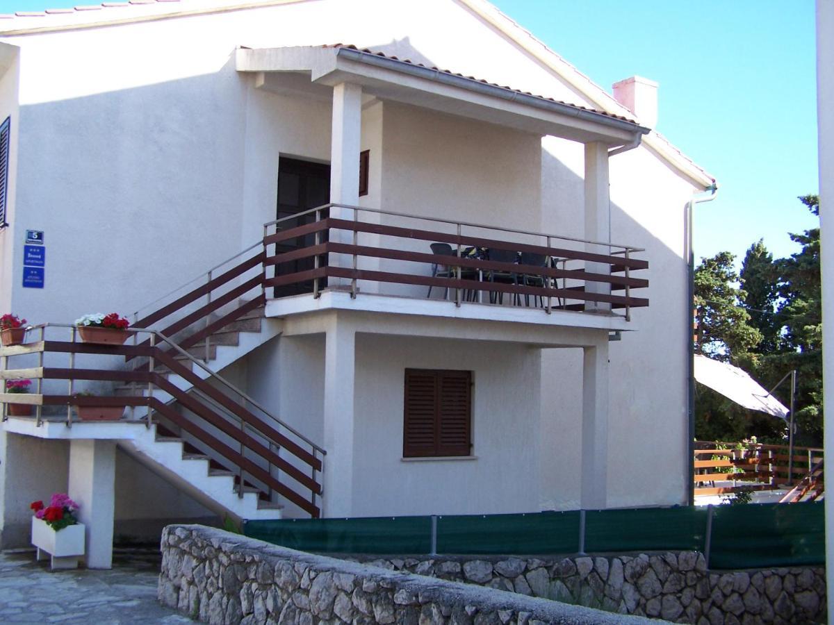 Apartments Sestan Novalja Extérieur photo