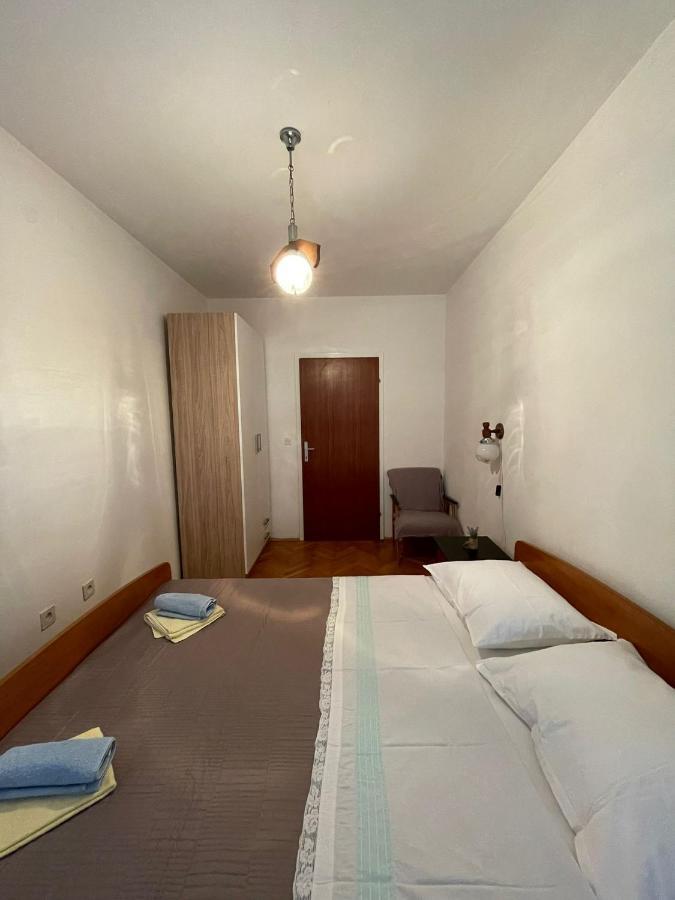 Apartments Sestan Novalja Extérieur photo