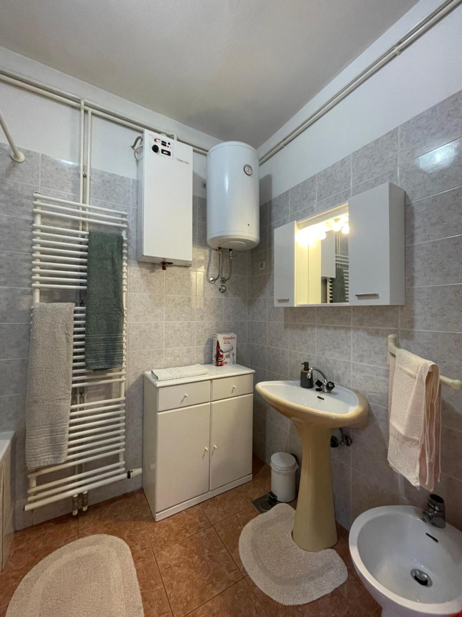 Apartments Sestan Novalja Extérieur photo